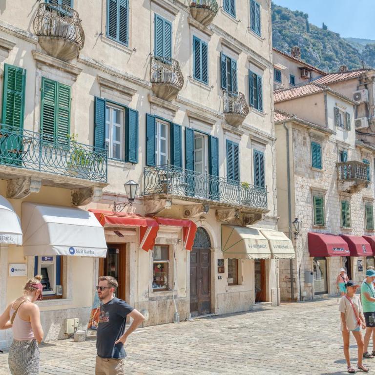 Luxury Main Square apartment by MN Property - Apartman sa 2 Spavaće Sobe - 22