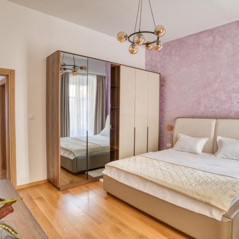 Luxury Main Square apartment by MN Property - Apartman sa 2 Spavaće Sobe - 11