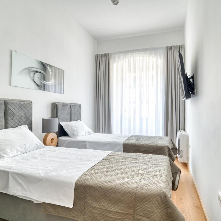 Luxury Main Square apartment by MN Property - Apartman sa 2 Spavaće Sobe - 43