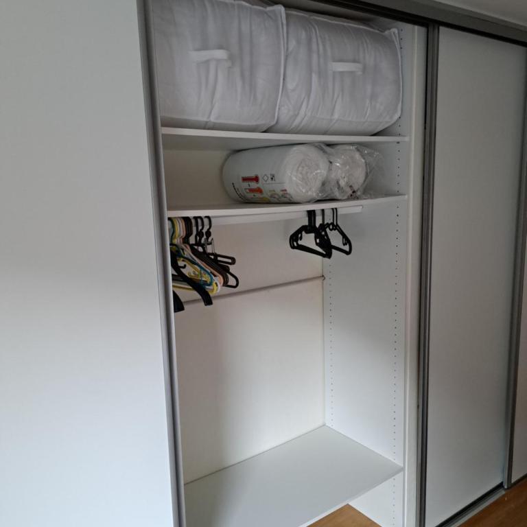 T3 avec vue montagne - Two-Bedroom Apartment - 2