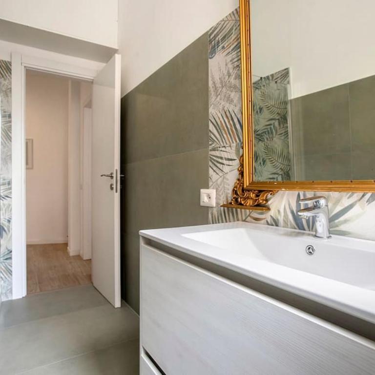 Appartamento 2BDR for 6 guests - 100mt Subway B1 - 7 fermate dal Colosseo - Apartment mit 2 Schlafzimmern - 20