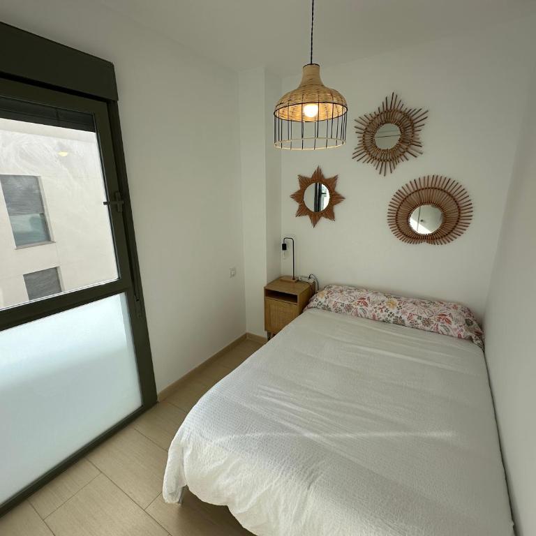 Apartamento Jardín de Cano - Preferente familias y mayores de 25 años - Apartamento de 2 dormitorios con balcón - 4