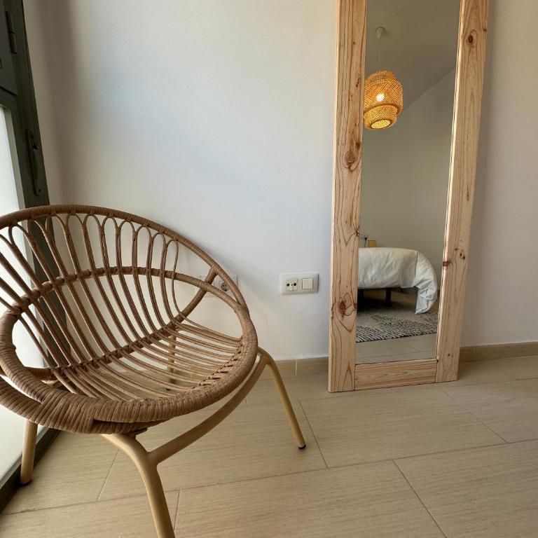 Apartamento Jardín de Cano - Preferente familias y mayores de 25 años - Apartamento de 2 dormitorios con balcón - 13
