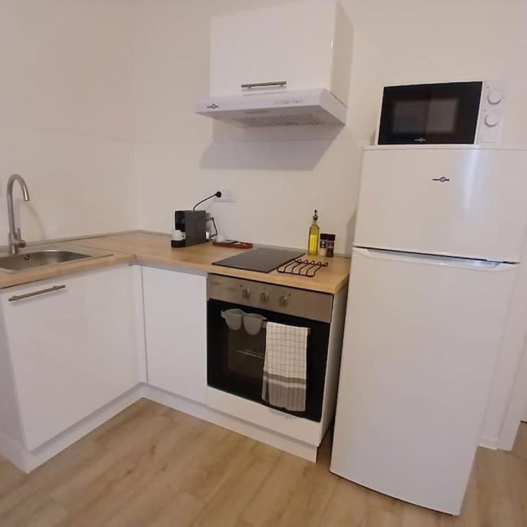 T1 "Orchidée" Centre ville, Stationnement gratuit et proche Tram - Apartment mit 1 Schlafzimmer - 8