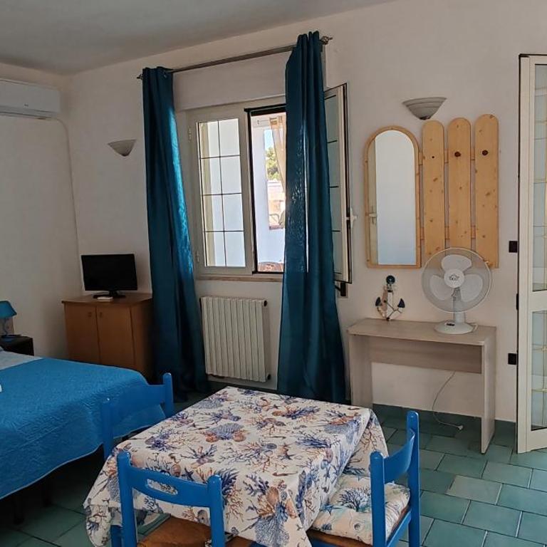 MAREE SOL RESIDENCE Camere e Appartamenti - Camera Familiare Deluxe - 13