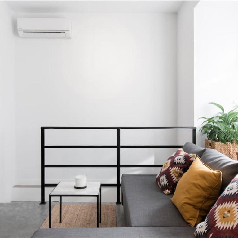 Exclusive designer loft in the centre for 6 people - Duque - Two-Bedroom Apartment - 20