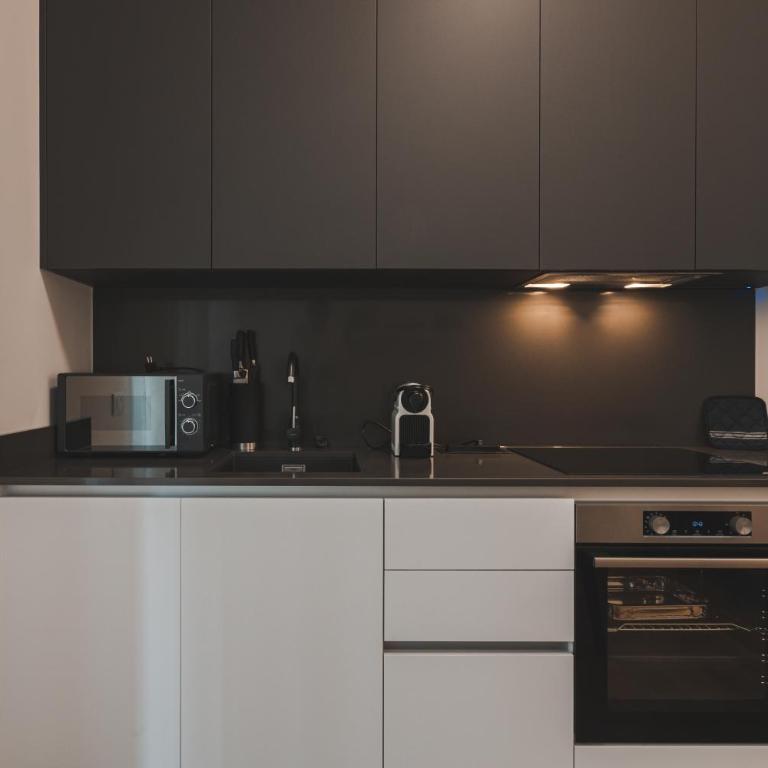 Stylish apartment in the center of Trieste - Central station - WIFI-Netflix - Appartamento con 2 Camere da Letto - 11