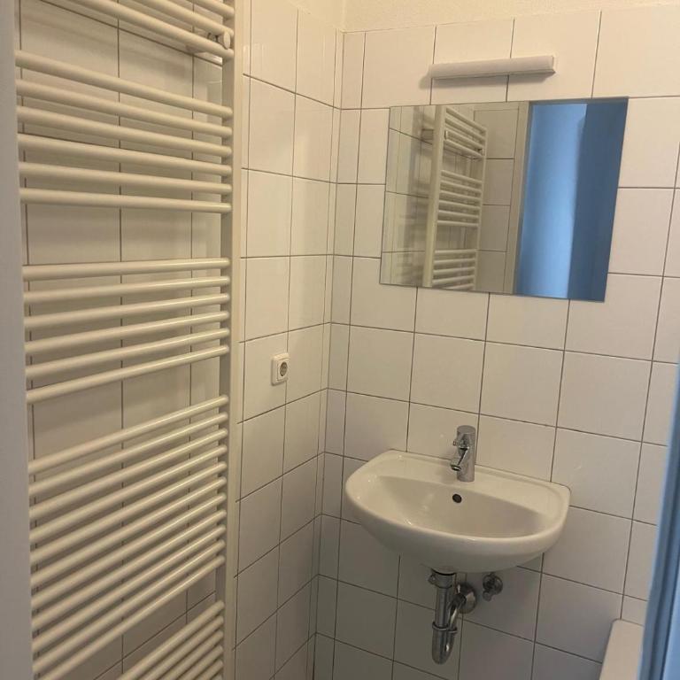 City Inn 24H Self Check-In by H&H Hotels - Familiensuite - 6