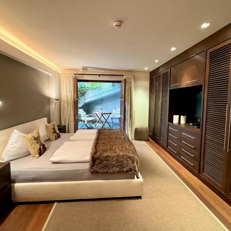 KITZ DELUXE SUITE 1 & 2 im Zentrum mit eigenem SPA & PARKEN by belle-stay - Suite 2 Chambres - 13