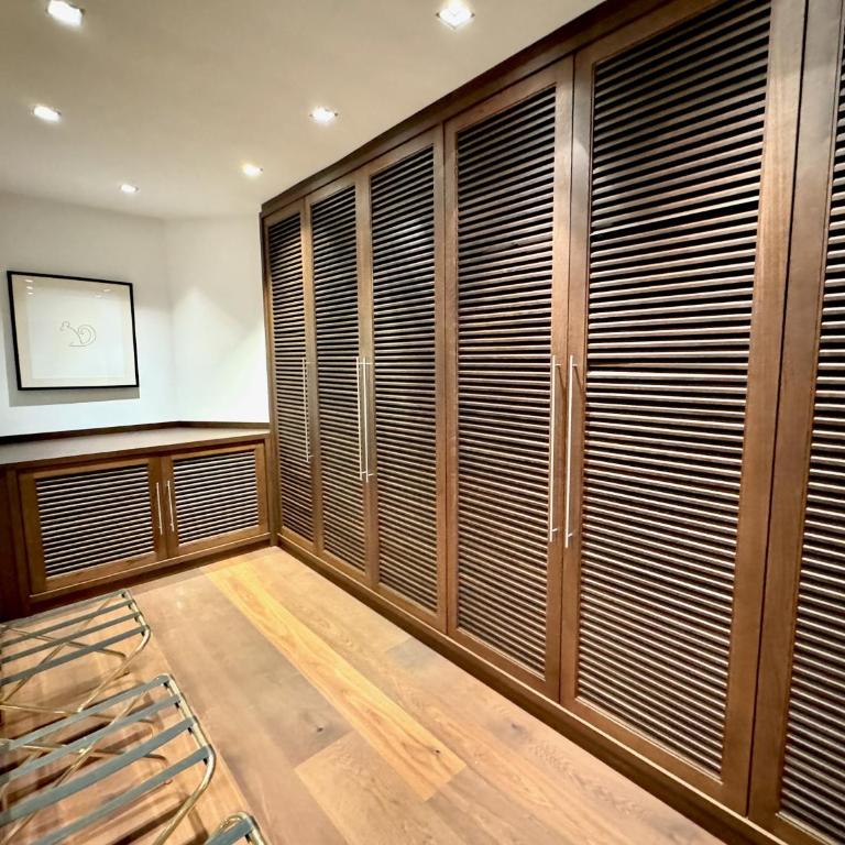 KITZ DELUXE SUITE 1 & 2 im Zentrum mit eigenem SPA & PARKEN by belle-stay - Suite 3 Chambres - 20