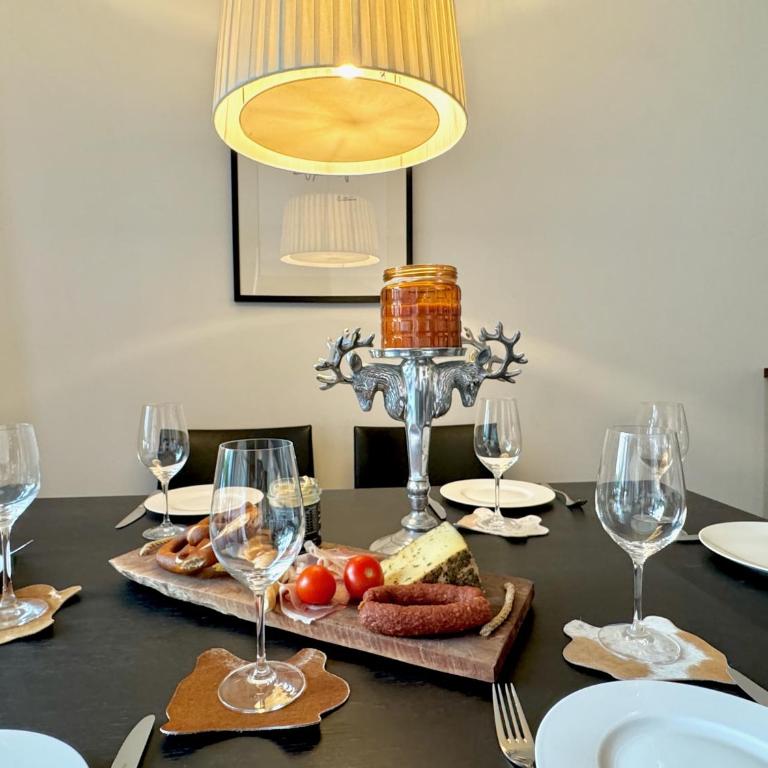 KITZ DELUXE SUITE 1 & 2 im Zentrum mit eigenem SPA & PARKEN by belle-stay - Suite 3 Chambres - 10