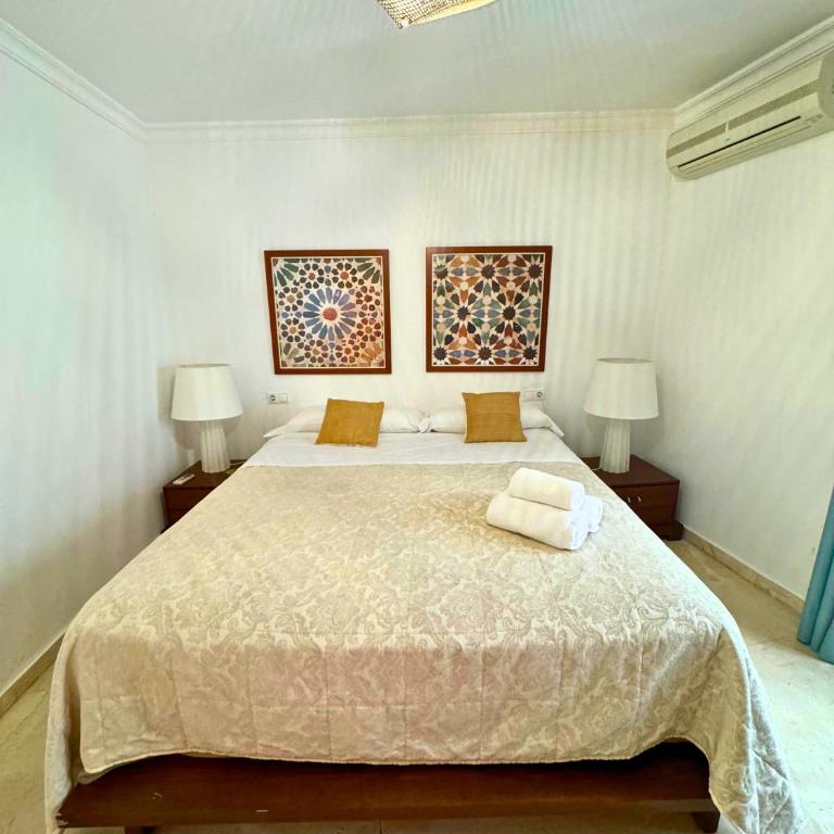 Casa San Matias - Three-Bedroom Apartment - 43