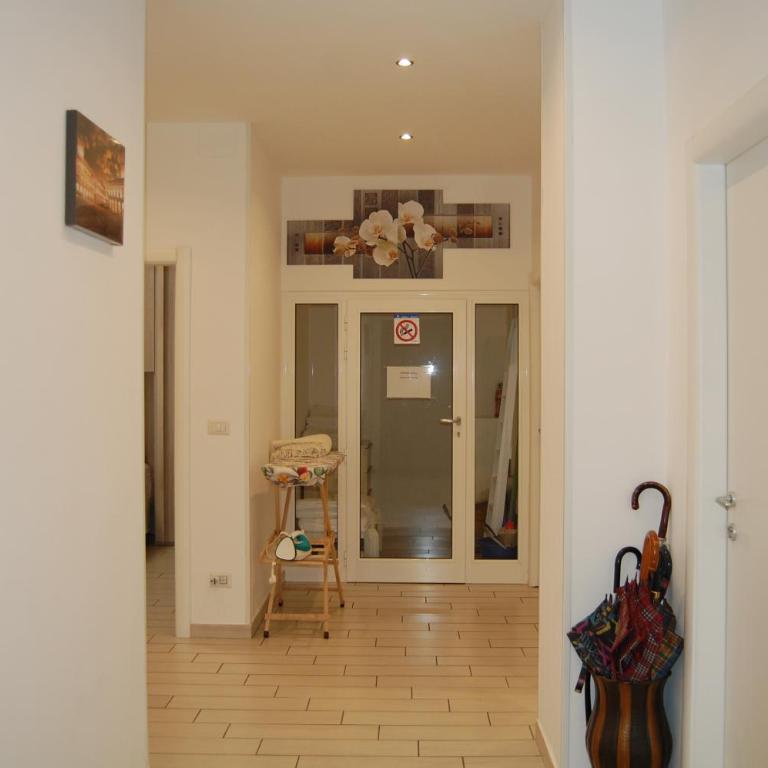 Orchidea di Tatiana - Three-Bedroom Apartment - 13