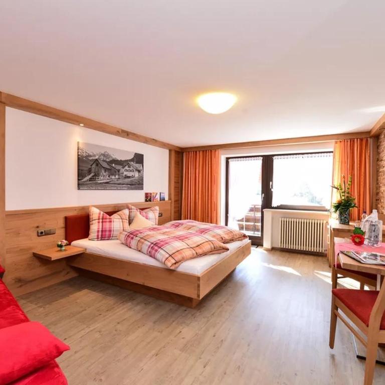 Ferienpension Forelle - Deluxe Doppelzimmer mit Balkon - 3