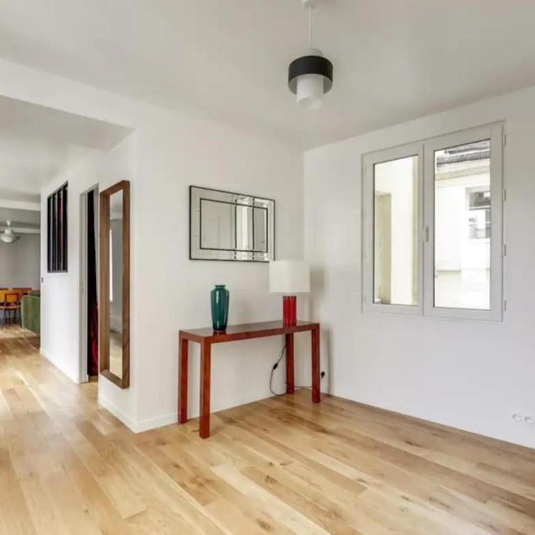 Spacious Apartment - 4B-8P - Sentier - Four-Bedroom Apartment - 13