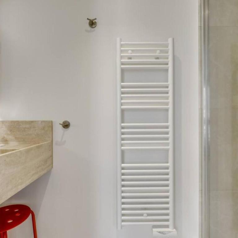 Spacious Apartment - 4B-8P - Sentier - Four-Bedroom Apartment - 22
