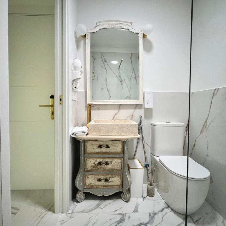 El Jardín de María Luisa Suites - Apartamento Deluxe de 1 dormitorio con vistas al jardín - 5