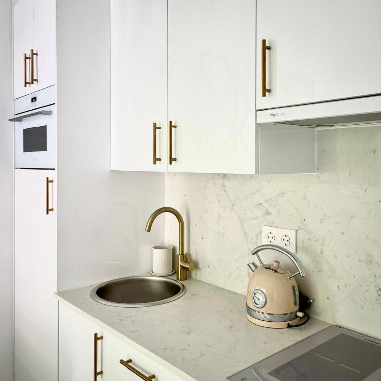 El Jardín de María Luisa Suites - Apartamento Deluxe de 1 dormitorio con vistas al jardín - 7