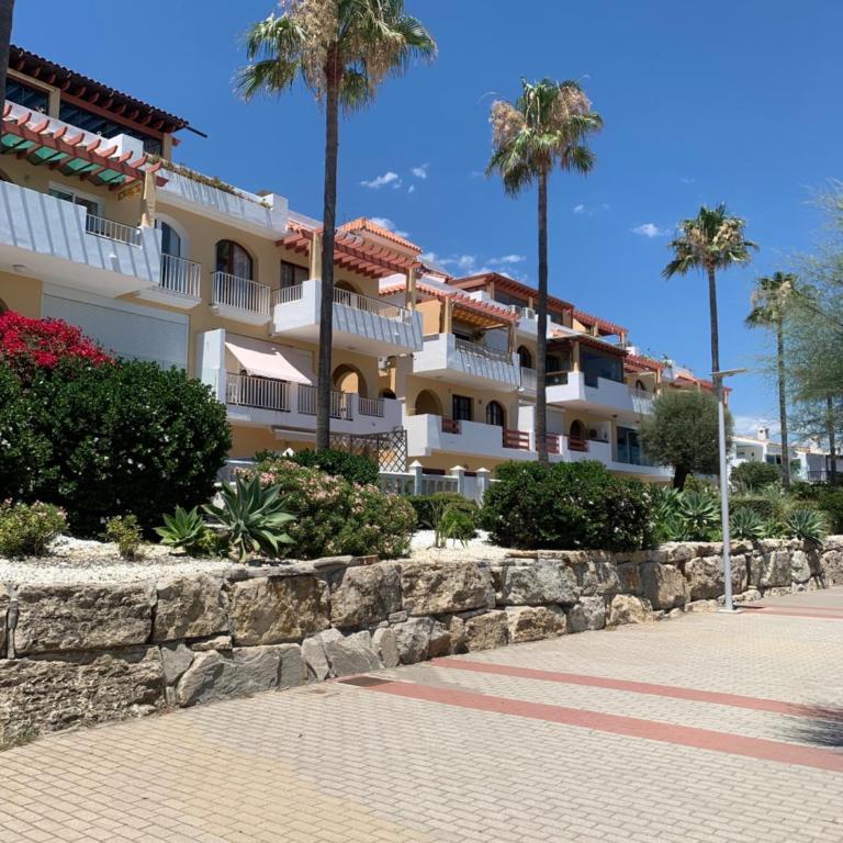 Arena Beach - Two-Bedroom Apartment - 25