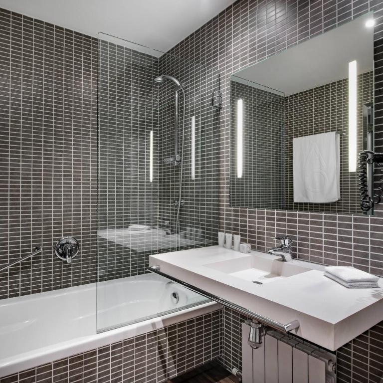AC Hotel Burgos by Marriott - Habitación Doble Estándar - 2 camas - 3