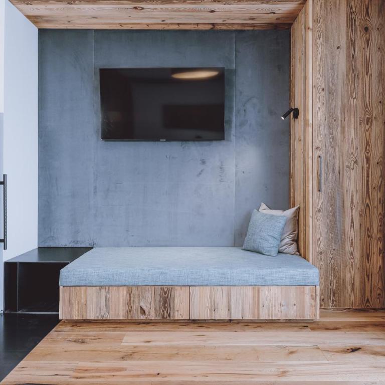 Premium Chalets by ZAGLGUT, Zell am See-Kaprun - Wellness & Infinity Pool, Air Conditioning, Panoramic Views & Summer Card Included - Chalet mit 3 Schlafzimmern, Sauna und Außenbadewanne - 4