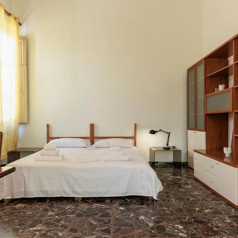 Faenza Huge Apartment - Three-Bedroom Apartment - 2