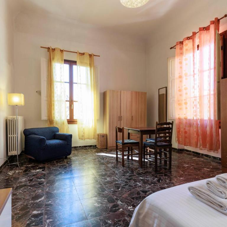 Faenza Huge Apartment - Three-Bedroom Apartment - 3