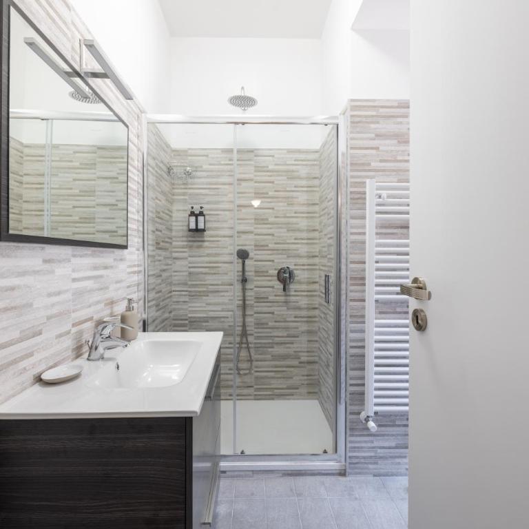 Elegant Ostiense Suite - Two-Bedroom Apartment - 14
