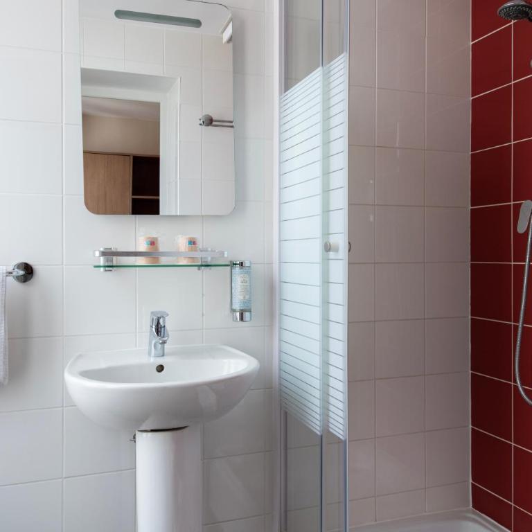 Est Hotel - Chambre Simple - 3