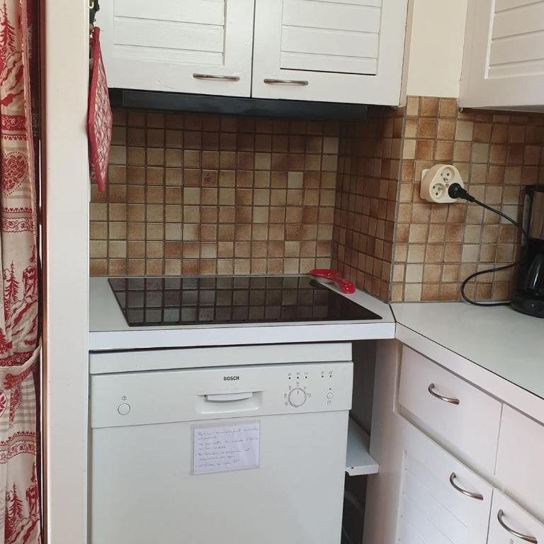 Appartement 2 Pièces à Châtel - 5 Personnes - FR-1-676-1 - Apartment - 4