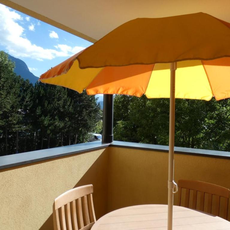 Joli T2 classé 2 étoiles avec coin cabine Briançon centre proche télécabine - Appartement 2 Chambres - 1