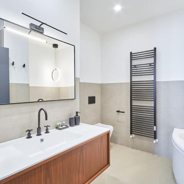 Easylife - Milano - Tadino 13 - Porta Venezia - Appartamento con 2 Camere da Letto - 60