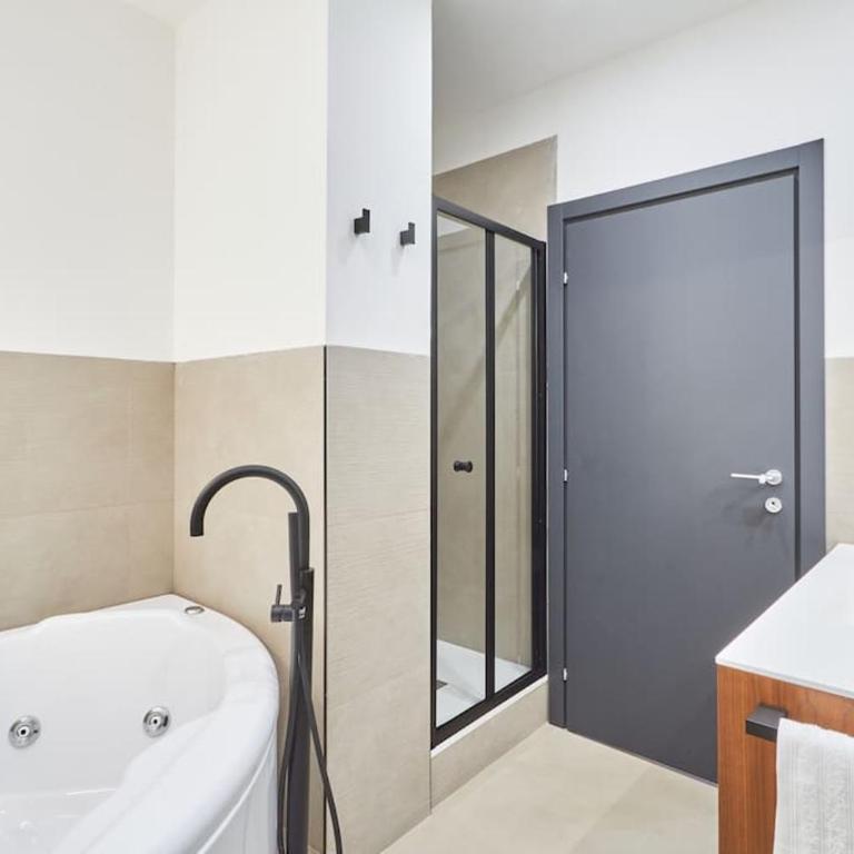 Easylife - Milano - Tadino 13 - Porta Venezia - Appartamento con 2 Camere da Letto - 62