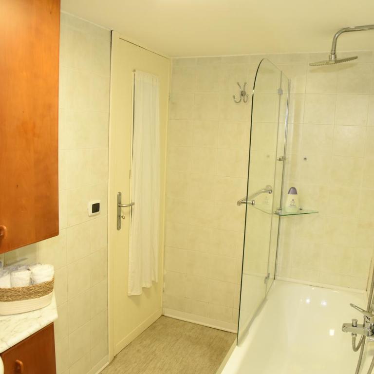 Costigliola Baroque Palace Flat next MANN Museum - One-Bedroom Apartment - 19