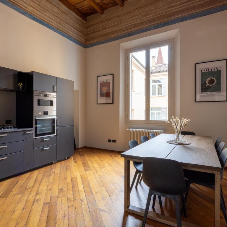 Dimora De' Poeti - Historic 250sqm Luxury Residence in Bologna - Appartamento con 2 Camere da Letto - 2