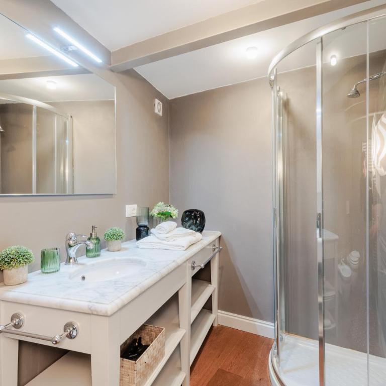 App Tweety 4 bedrooms 4 bathrooms Apartment Lucca - Apartment - 22