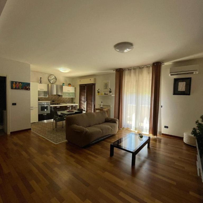 Tiburtina 296 - Appartamento con 2 Camere da Letto - 17