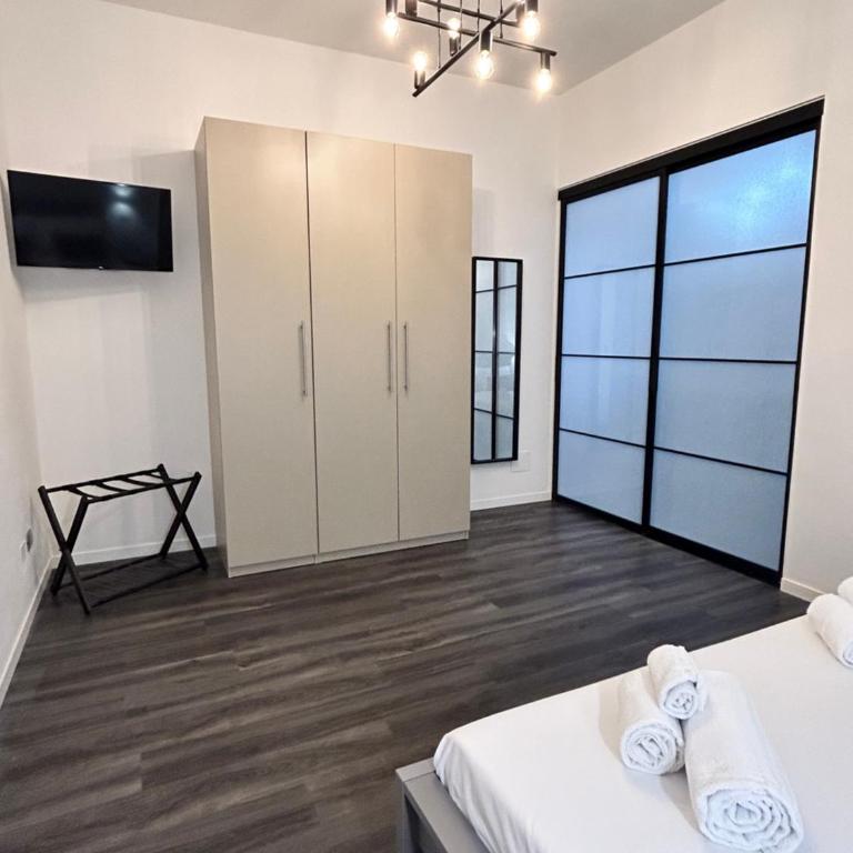 TEZONE SEVEN Apartments - One-Bedroom Deluxe Apartment - 14