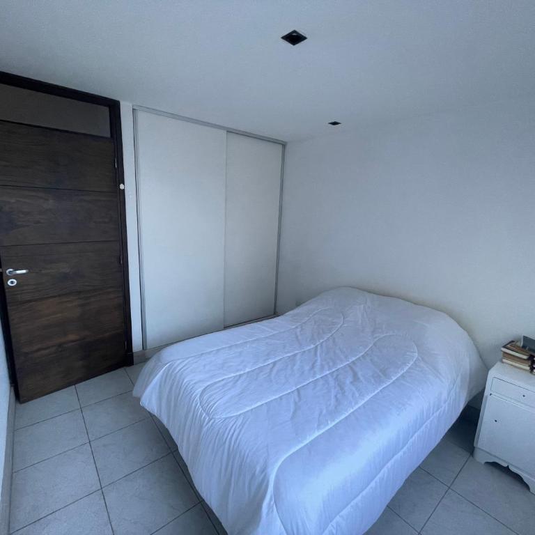 Departamento moderno en Barrio Bombal - Apartamento de 1 dormitorio - 9