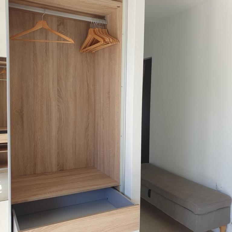 Bas de Villa d'exception - Parking securisé - Appartement 1 Chambre - 17
