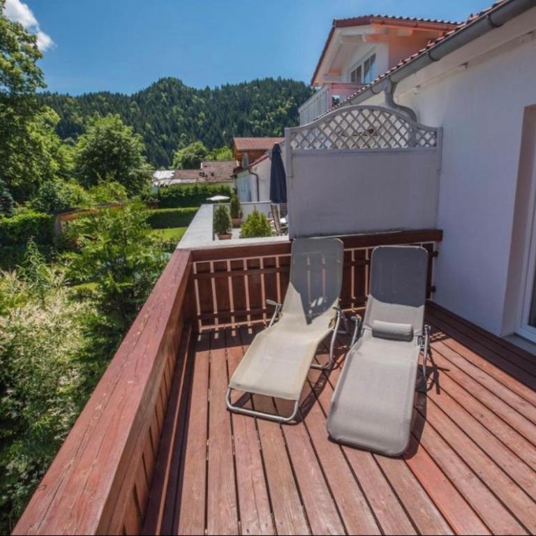 Ferienwohnungen Rexha - Apartment mit 2 Schlafzimmern und Balkon - Romantik - 2