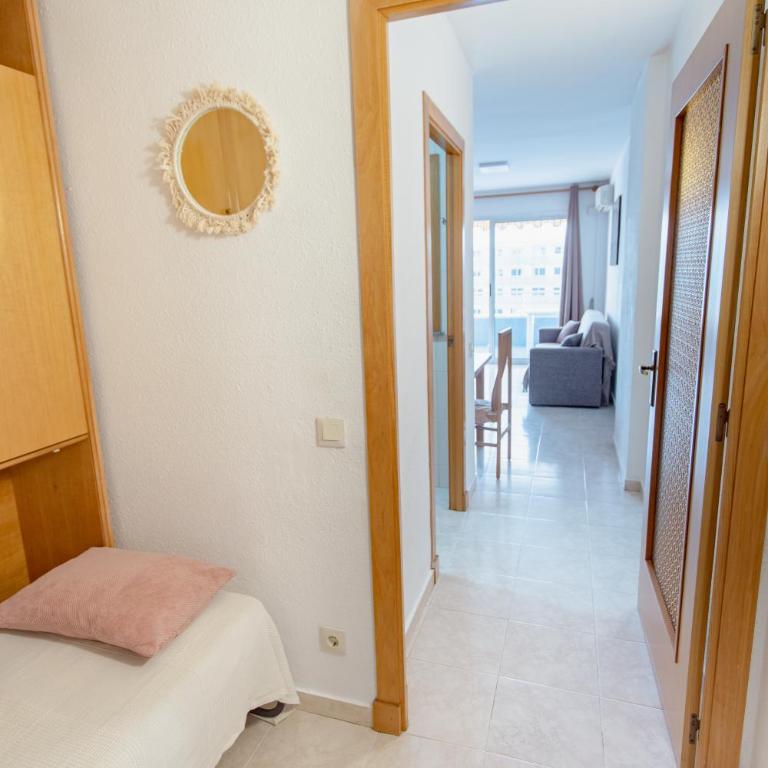 Ex - Céntrico Apartamento Europa con Piscina - Two-Bedroom Apartment - 17
