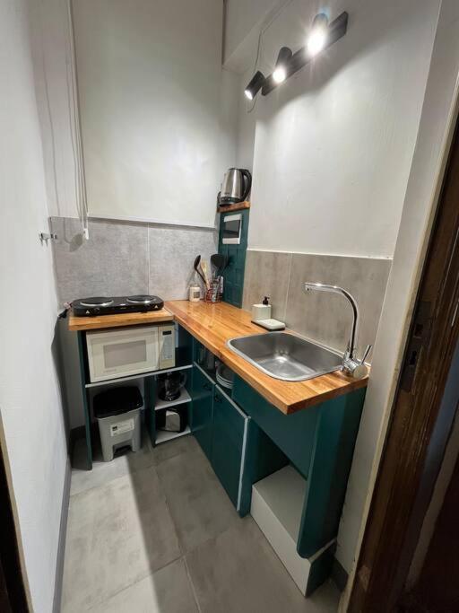 Luminoso y amplio monoambiente en microcentro - Apartamento de 1 dormitorio - 18