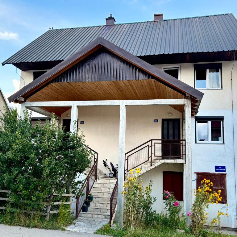 Vasilije Apartment - One-Bedroom Suite - 4