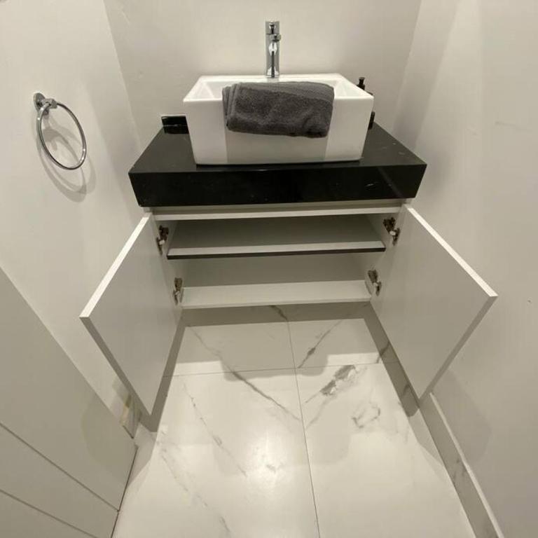Lujoso Departmento Puerto Mader Con Cochera - Apartamento de 1 dormitorio - 27