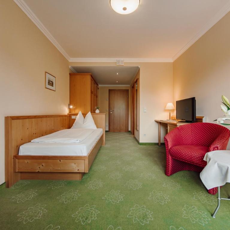 Hotel Seerose - Einzelzimmer mit Balkon - 3