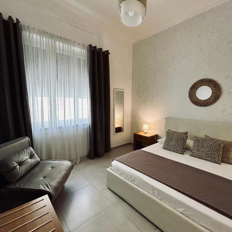 B&B Ungheria Ottantaquattro - Camera Matrimoniale con Bagno Privato - 7