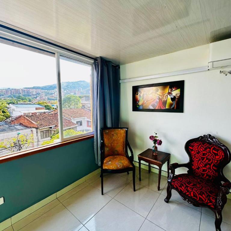 Havana Dance School & Hostel - Apartamento con vistas a las montañas - 5