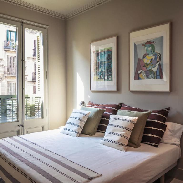 Lovely 6 BR Flat in L'Eixample - Apartment - 22