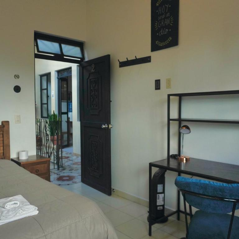 Casa San Cristóbal - Single Room with Bathroom - 2
